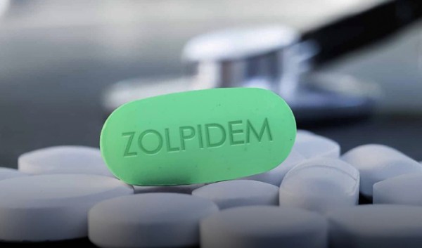 Qualquer medicamento contendo zolpidem deverá ser prescrito por meio de Notificação de Receita B